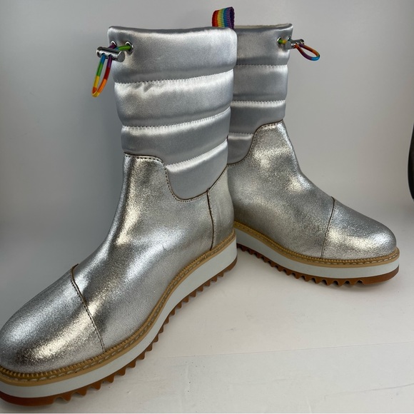 TOMS QUILTED LEATHER MAKENNA BOOT - Size 7 - Picture 4 of 9